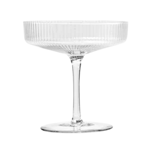 Coupe à champagne striée – L’élégance rétro revisitée